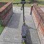 electric scooter Image 3