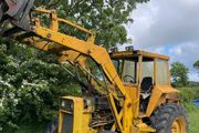 MF 50HX loader.. 4x4
