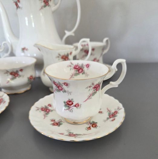 Coffee/Tea Set Richmond Rose Time