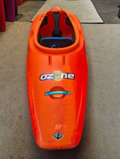 Used Pyranha Ozone Medium Kayak