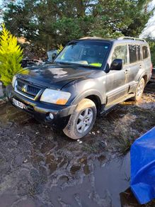 Mitsubishi shogun 3.2 2005