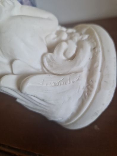 vintage resin cherub . . italian