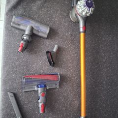 Dyson v8 absolute cordless hoover