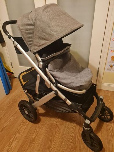 Uppababy Vista V2