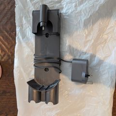 Dyson V6 charger and wall mount