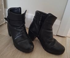 Black ankle boots from Dunnes size 5 UK 38 EU