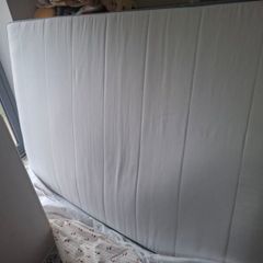 double divan with 4 drawers and almost new mattress