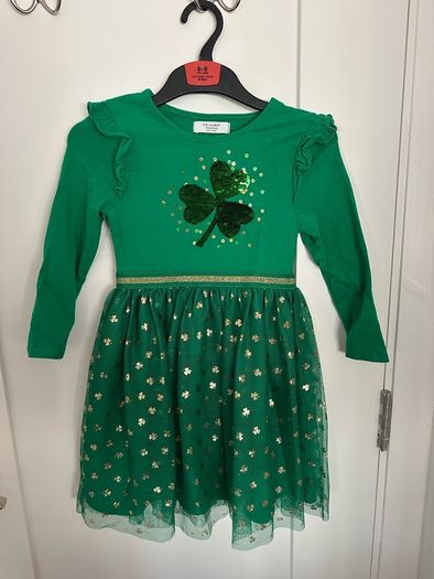 Green & gold dress with changing sequins, 5-6 years (116cm)