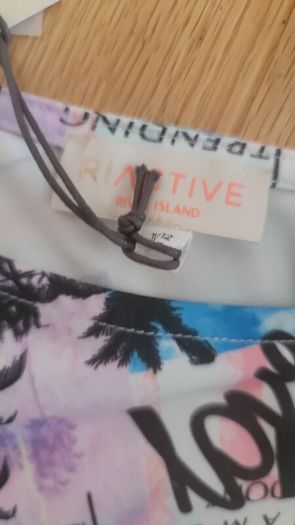 River Island Girl's Active Wear Top Age 11-12 years