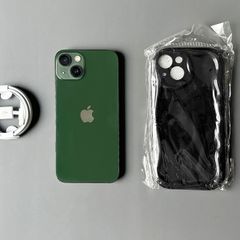iPhone 13 Three network