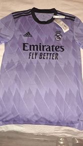 Real Madrid Brand New Jersey Mens Small