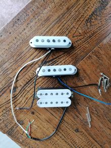 HSS Alnico V Pickups
