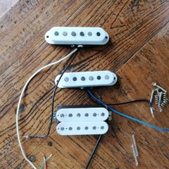 HSS Alnico V Pickups