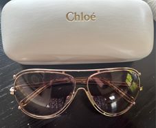Chloe Isidora metal aviator sunglasses rose gold-tone metal wireframe, gradient lenses & White case