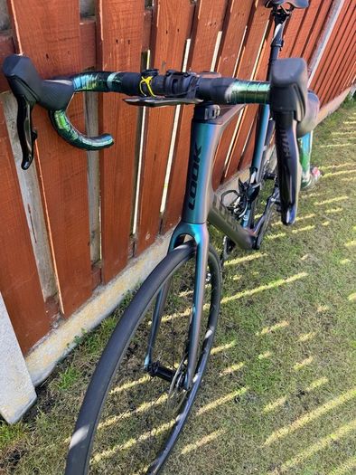 Look 765 Optimum road endurance bike with Sram Rival