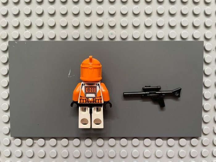 lego Star Wars sw0299 MISSPRINT Clone Bomb Squad Trooper (Phase 1) minifigure- Large Eyes
