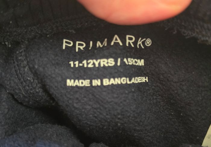 Free clothes 10-12y