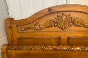 King size Bed