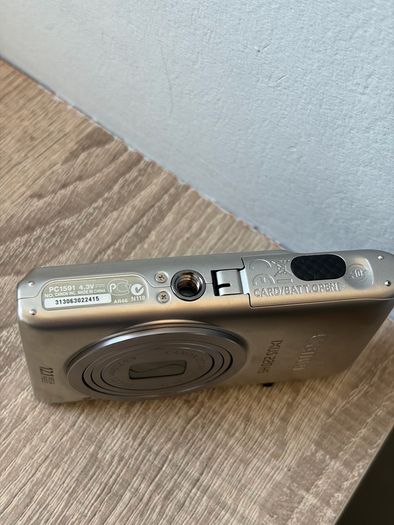 Canon Ixus 220hs