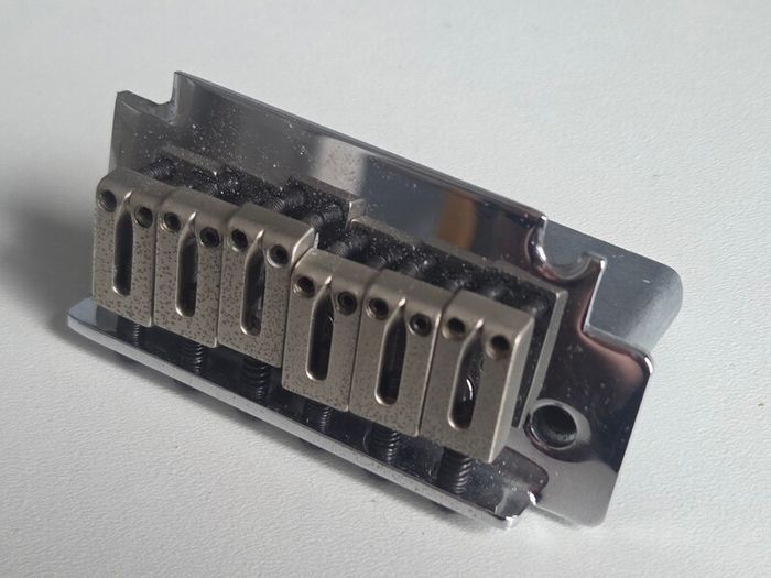 Squier Standard Series Stratocaster Bridge