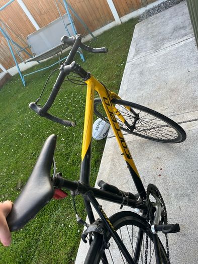 carrera racing bike