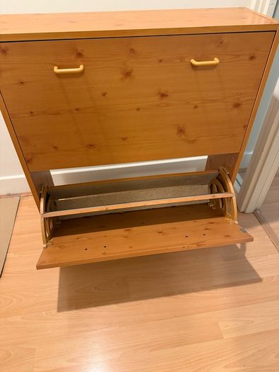 Shoe cabinet, shoe rack. FREE TO TAKE AWAY