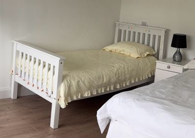 Single Bed with mattress