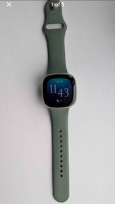 Fitbit Versa 3