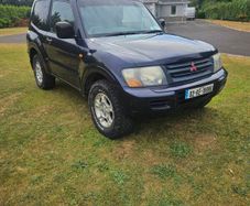 2002 Mitsubishi Pajero