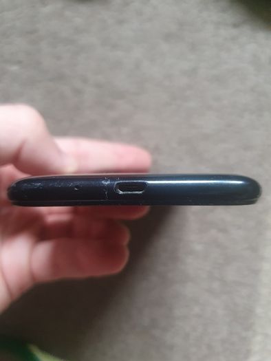 Xiaomi Redmi 6A Unlocked Cracked Screen Fully Working
