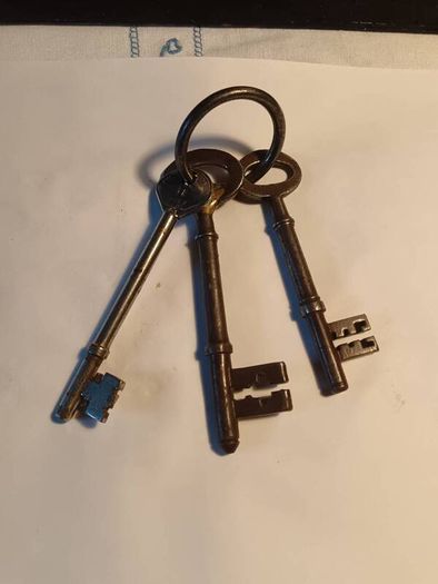 18 Georgian and Victorian Keys