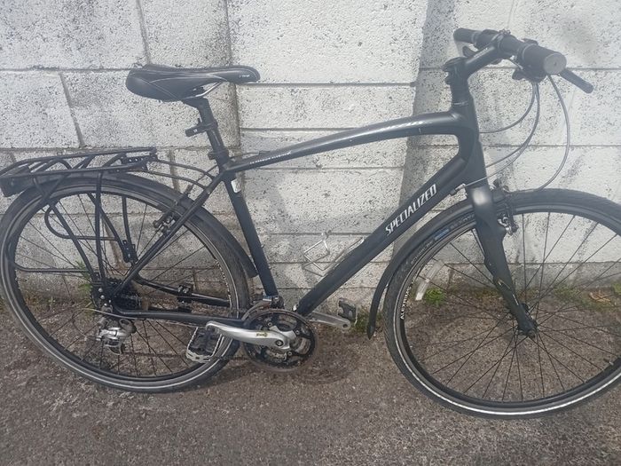 Specialized mens bike