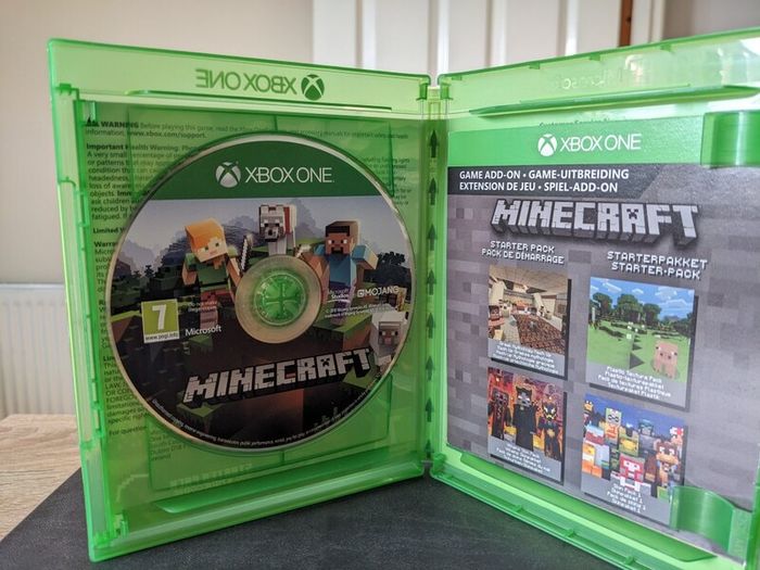 Minecraft (Bedrock/Cross Play Edition) - Xbox One