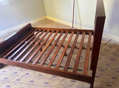 4ft 6 bedframe