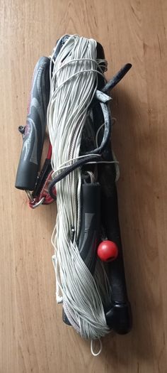 Kitesurf Package  Best Bularoo 10m + Airush Switch Board
