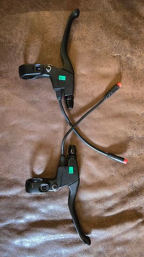 ENGWE M20 Used Mechanical E-bike Brake Levers with 2-Pin Motor Cut-Off