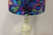Table lamp