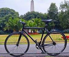 Fuji fixed-gear / single-speed bike in good working condition
