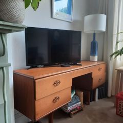 Dressing Table / sideboard
