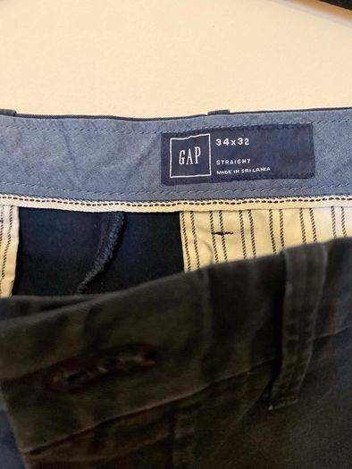Gap Mens chino - size 34/32