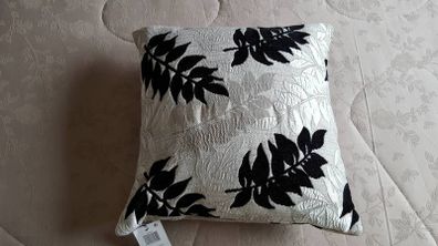 Leaf Jacquered Cushion