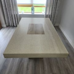 Dining room Table