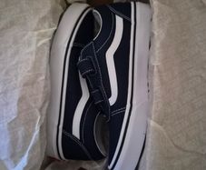 Boys Vans Brand New