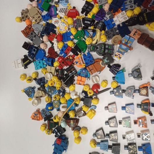 minifigure parts with issues