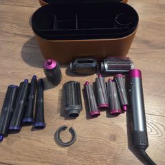 Dyson airwrap with 2 extra sets of long barrels