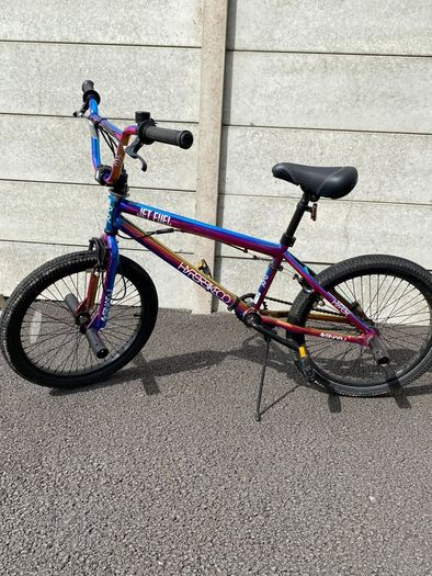 Verve New Chrome BMX bike with 4 stunt pegs. 20inch Bike.