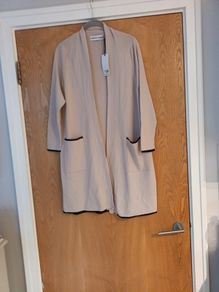 Meadows & Byrne  Long Cardigan.   S..S -10 12.     B.N.W.T.