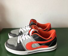 Duffs trainers