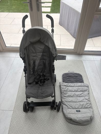 Mamas and Papas Buggy and foot muff