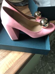 Mulberry pink patent shoes